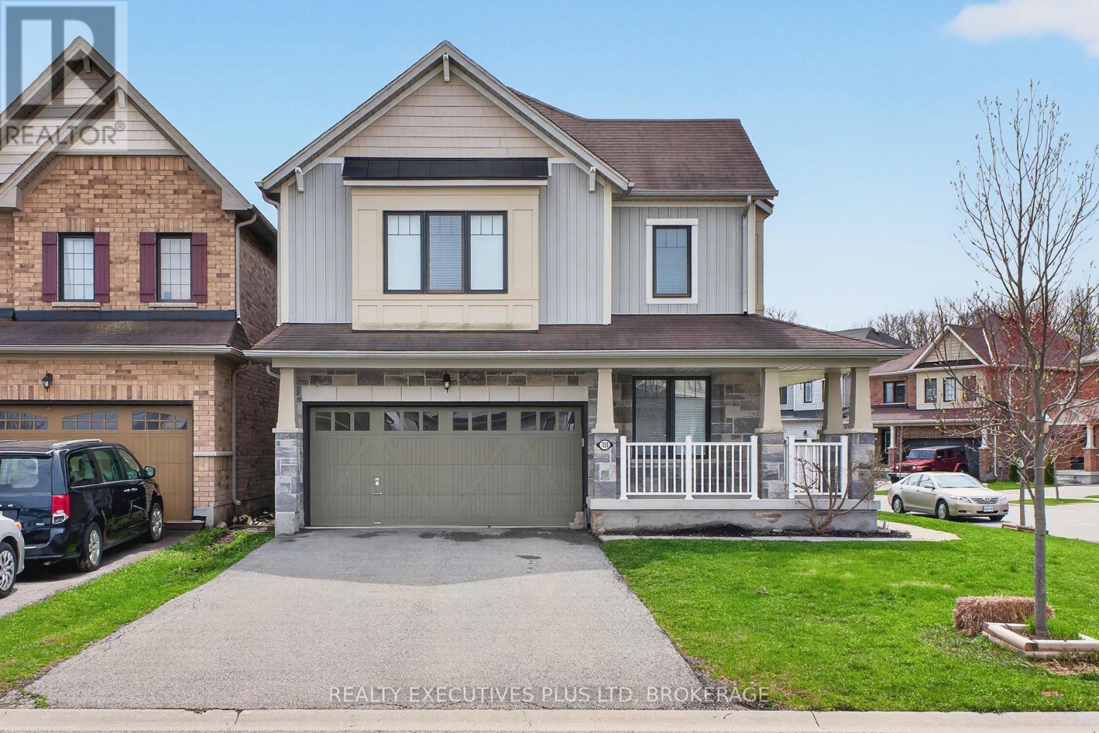 7829 Buckeye Crescent, Niagara Falls, Ontario  L2H 0P1 - Photo 2 - X13025910