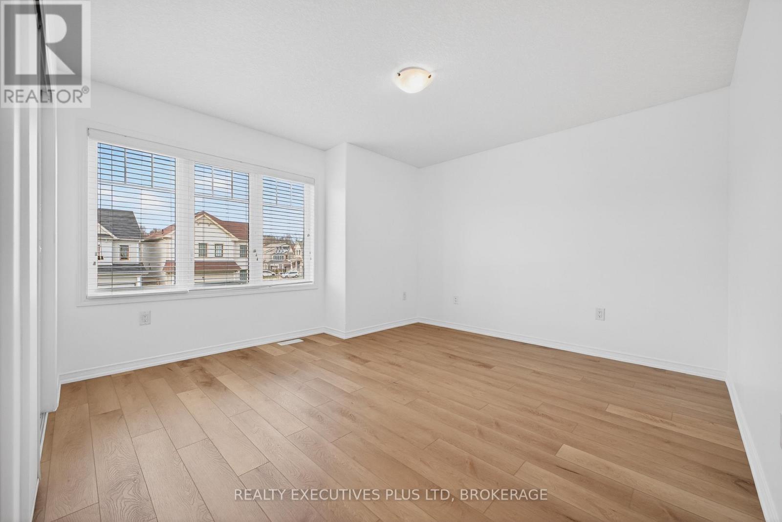 7829 Buckeye Crescent, Niagara Falls, Ontario  L2H 0P1 - Photo 35 - X13025910