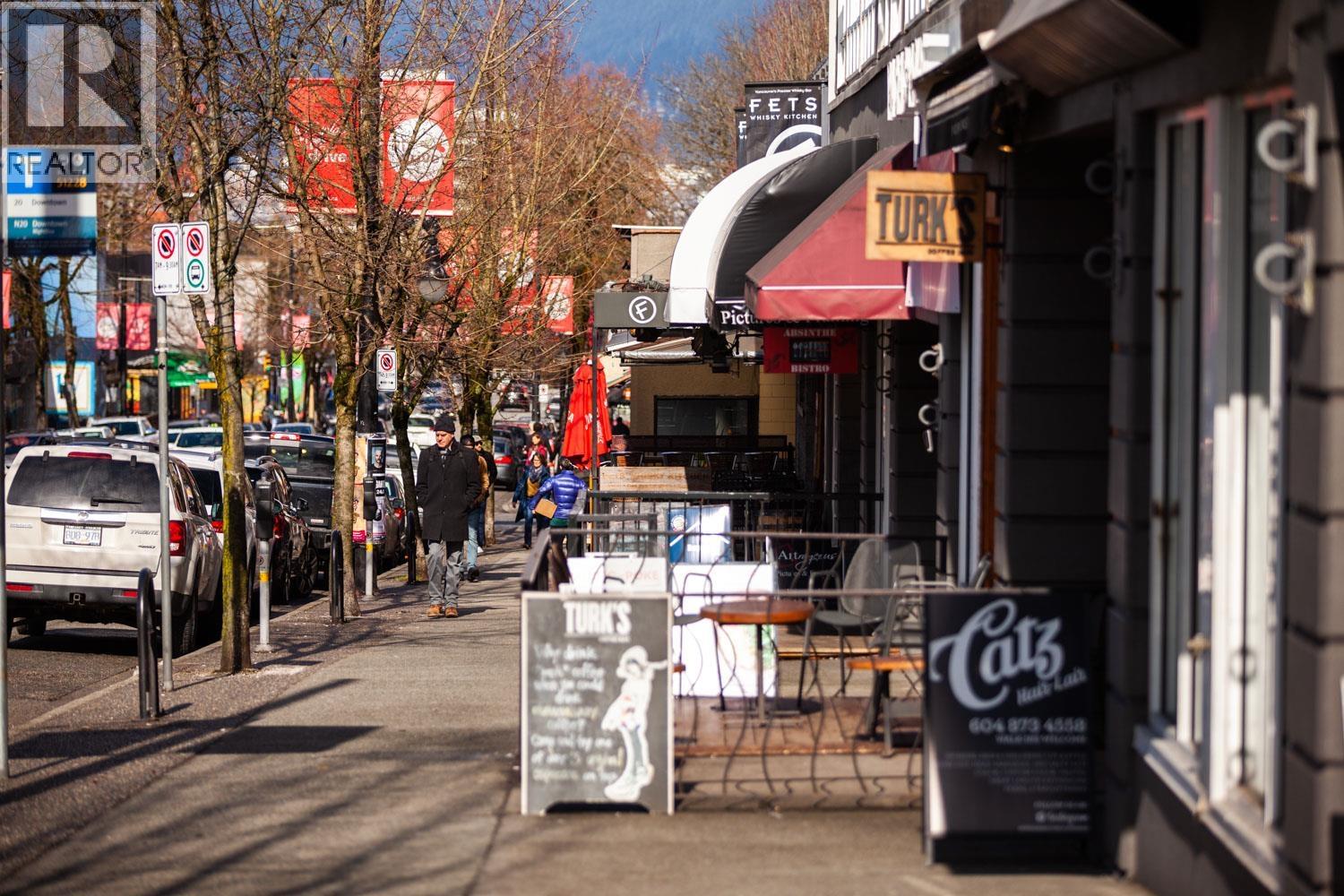 2 2017 E 23rd Avenue, Vancouver, British Columbia  V5N 2T9 - Photo 6 - R3113953