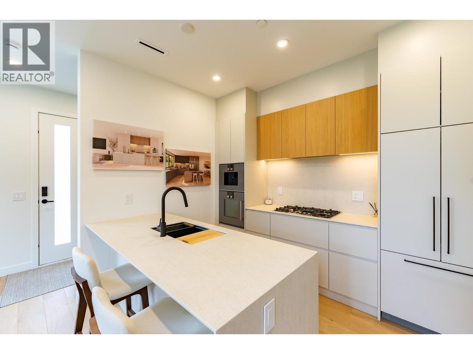 858 W 64th Avenue, Vancouver, British Columbia  V6B 2L4 - Photo 11 - R3113959