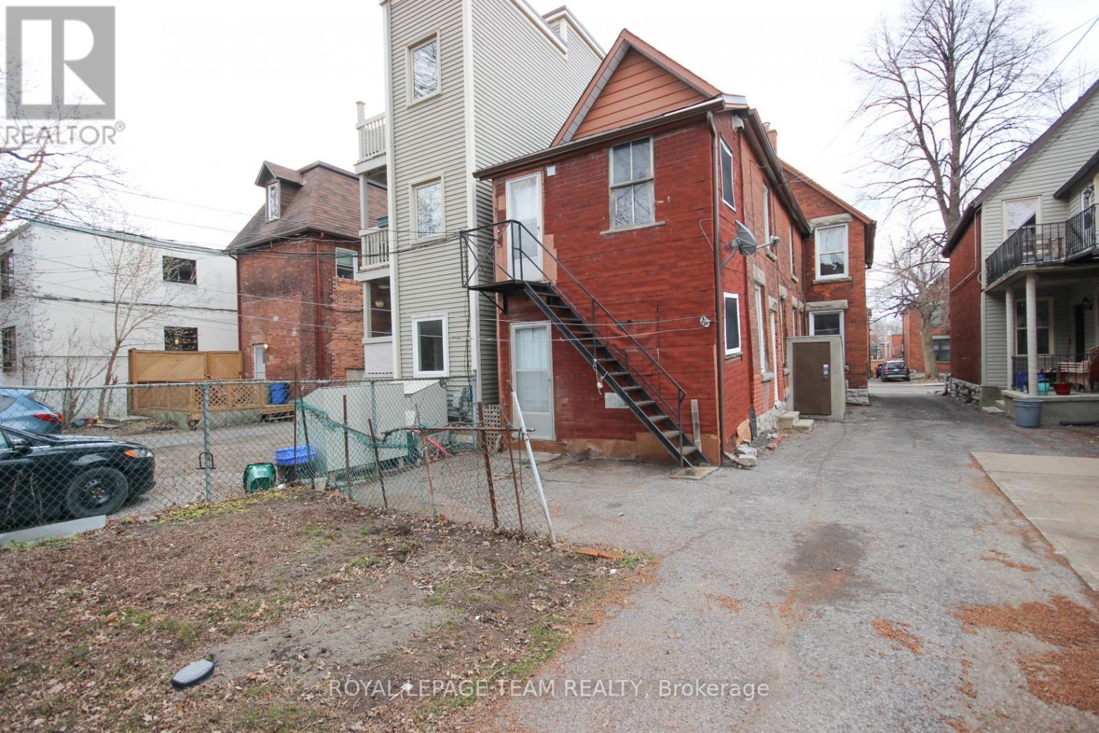 2 - 169 Florence Street, Ottawa, Ontario  K1R 5N3 - Photo 20 - X12792880