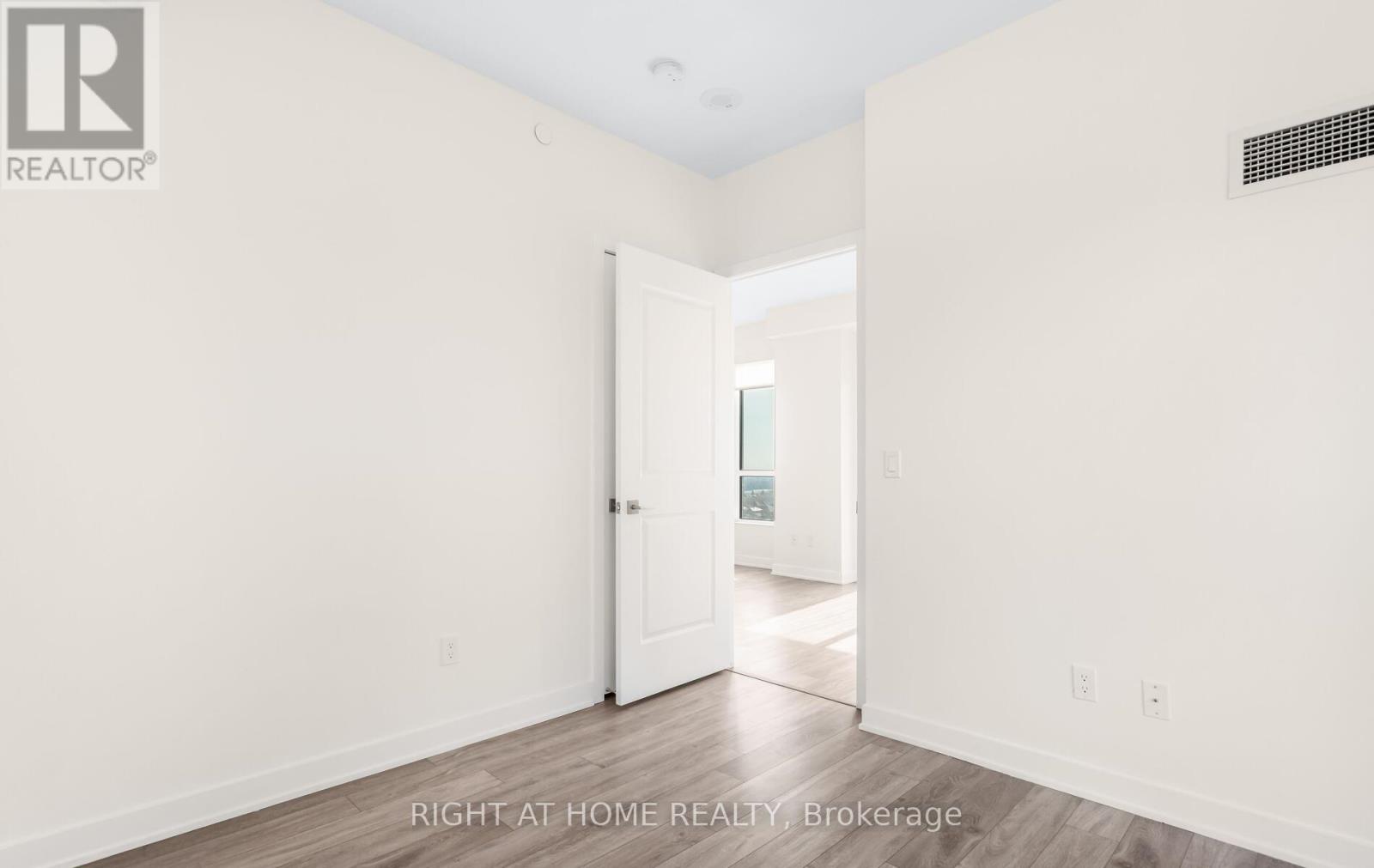 1207 - 4655 Glen Erin Drive, Mississauga, Ontario  L5M 0Z1 - Photo 26 - W12939828