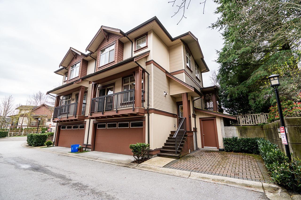 7 19479 65 AVENUE, Surrey, British Columbia