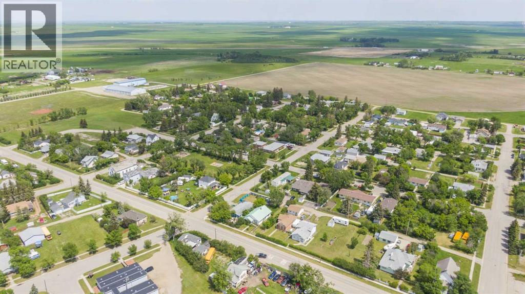 218 9 Avenue, Gleichen, Alberta  T0J 1N0 - Photo 2 - A2278289