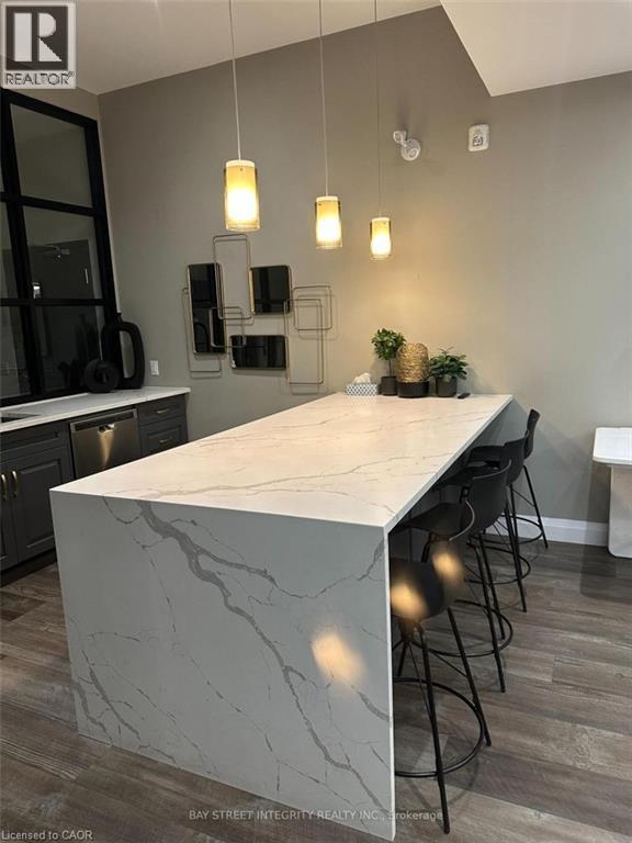 1 Redfern Avenue Unit# 202, Hamilton, Ontario  L9C 7S6 - Photo 5 - 40822895