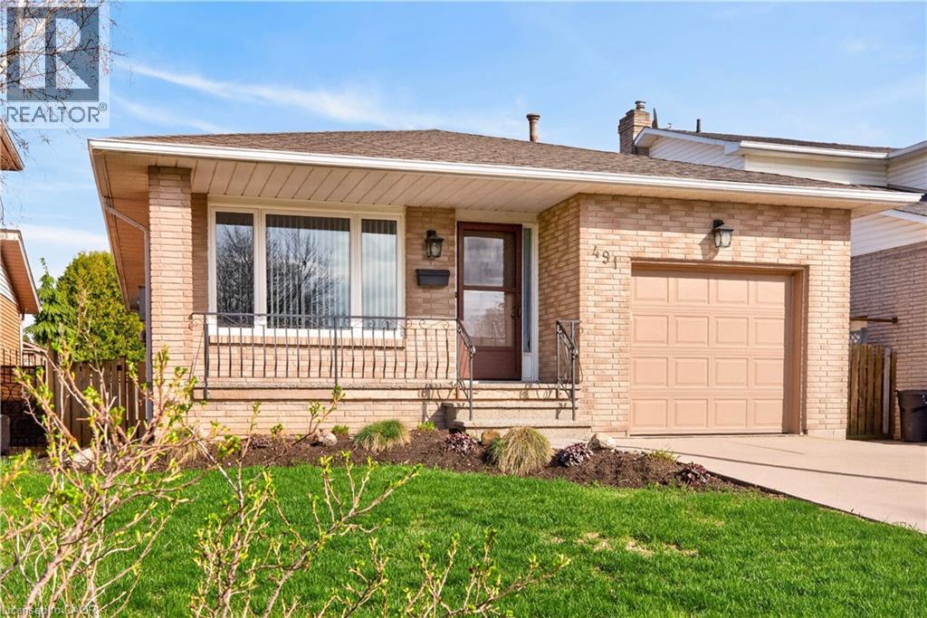 491 EAGLEWOOD Drive, Hamilton, Ontario