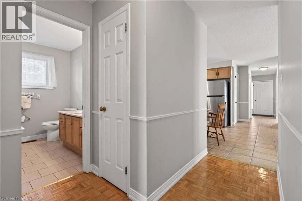 491 Eaglewood Drive, Hamilton, Ontario  L8W 3J2 - Photo 14 - 40822858