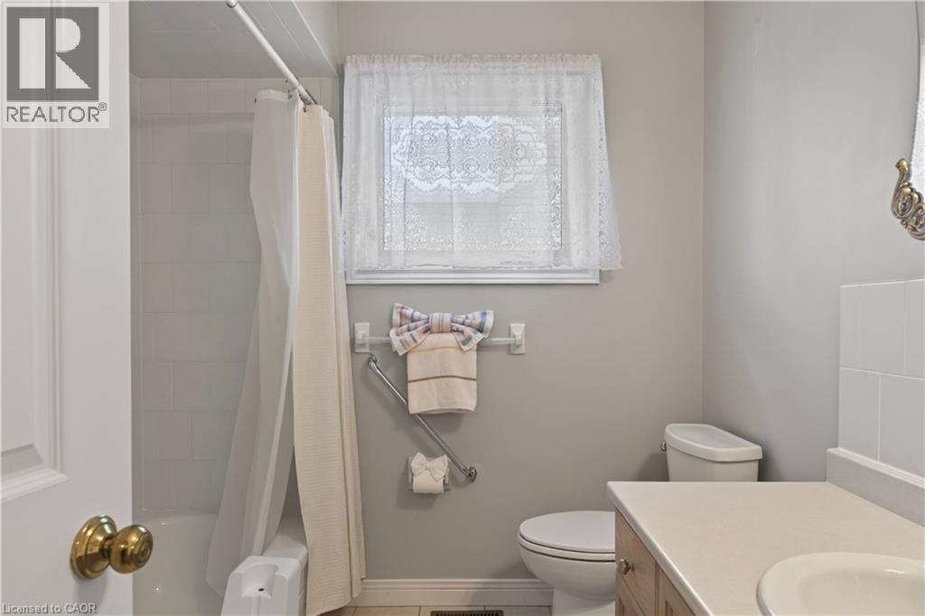 491 Eaglewood Drive, Hamilton, Ontario  L8W 3J2 - Photo 16 - 40822858