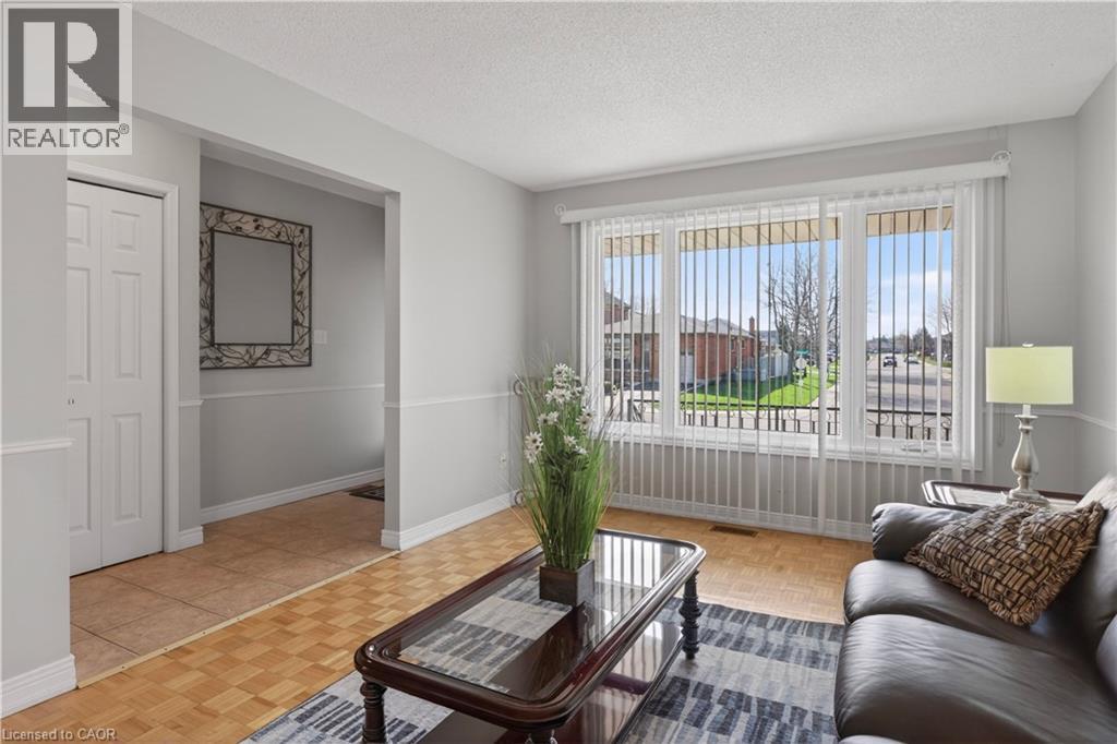 491 Eaglewood Drive, Hamilton, Ontario  L8W 3J2 - Photo 5 - 40822858