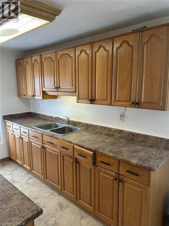 744 Parkview Crescent, Cambridge, Ontario  N3H 4X8 - Photo 9 - 40822582