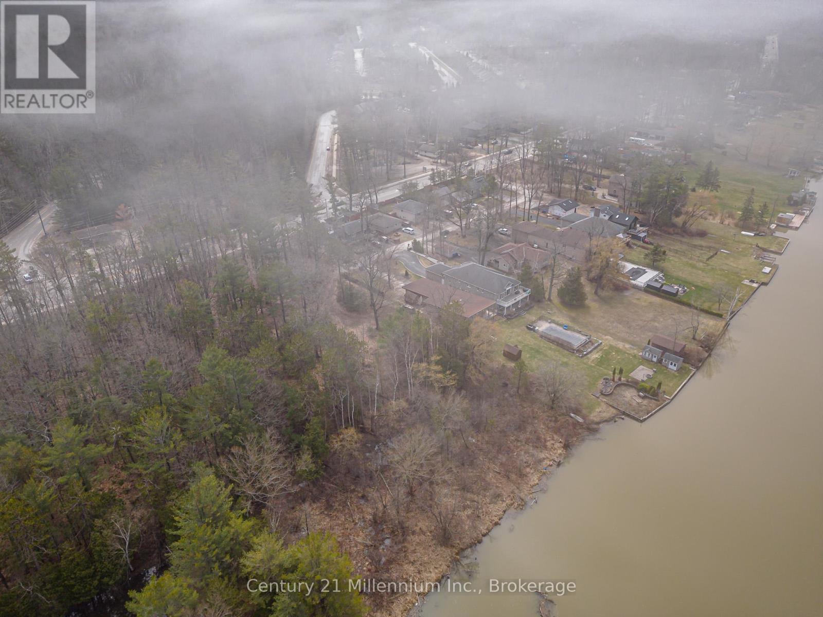 8 Poplar Street, Wasaga Beach, Ontario  L9Z 2X5 - Photo 36 - S13025998