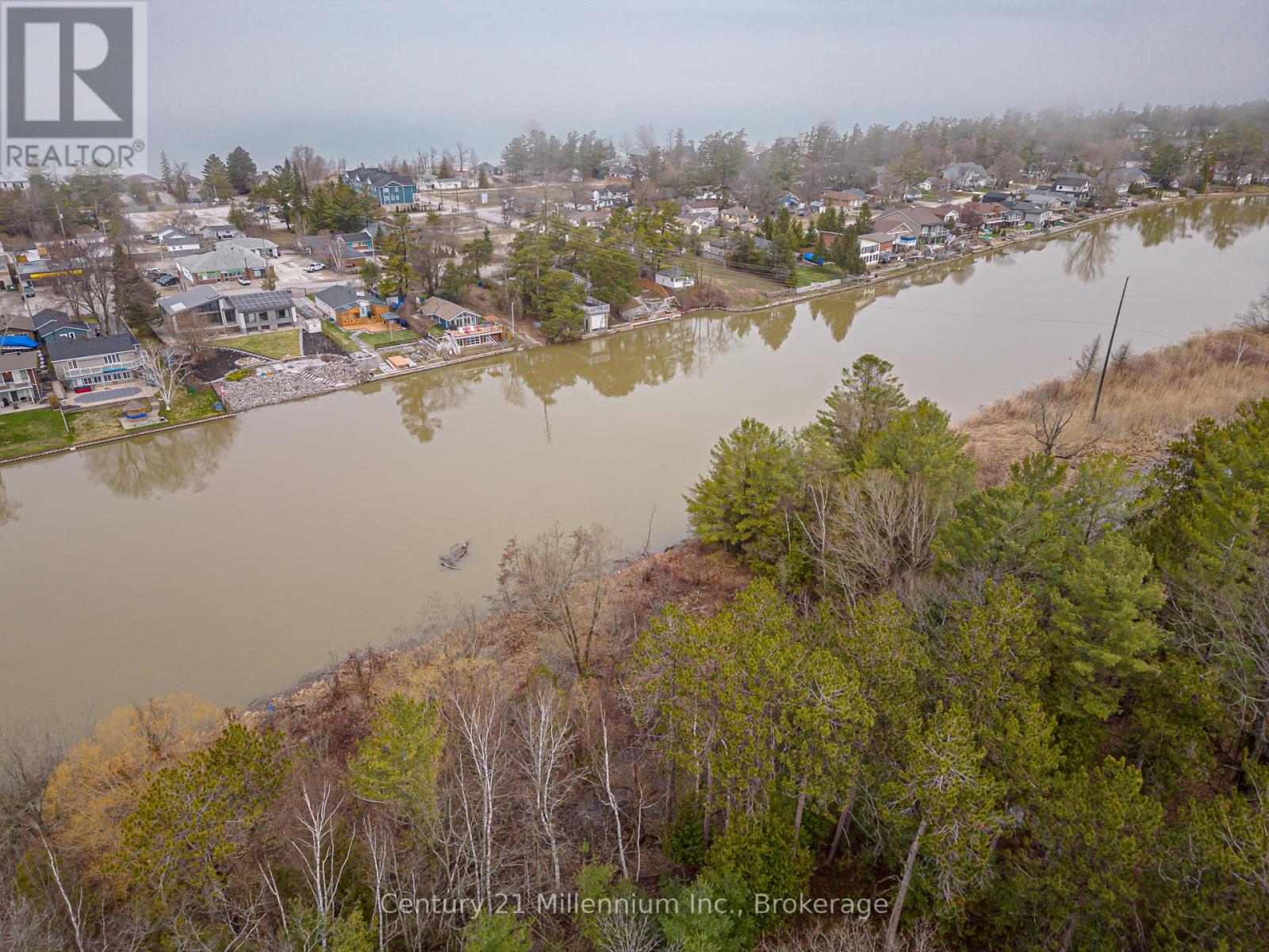 8 Poplar Street, Wasaga Beach, Ontario  L9Z 2X5 - Photo 49 - S13025998