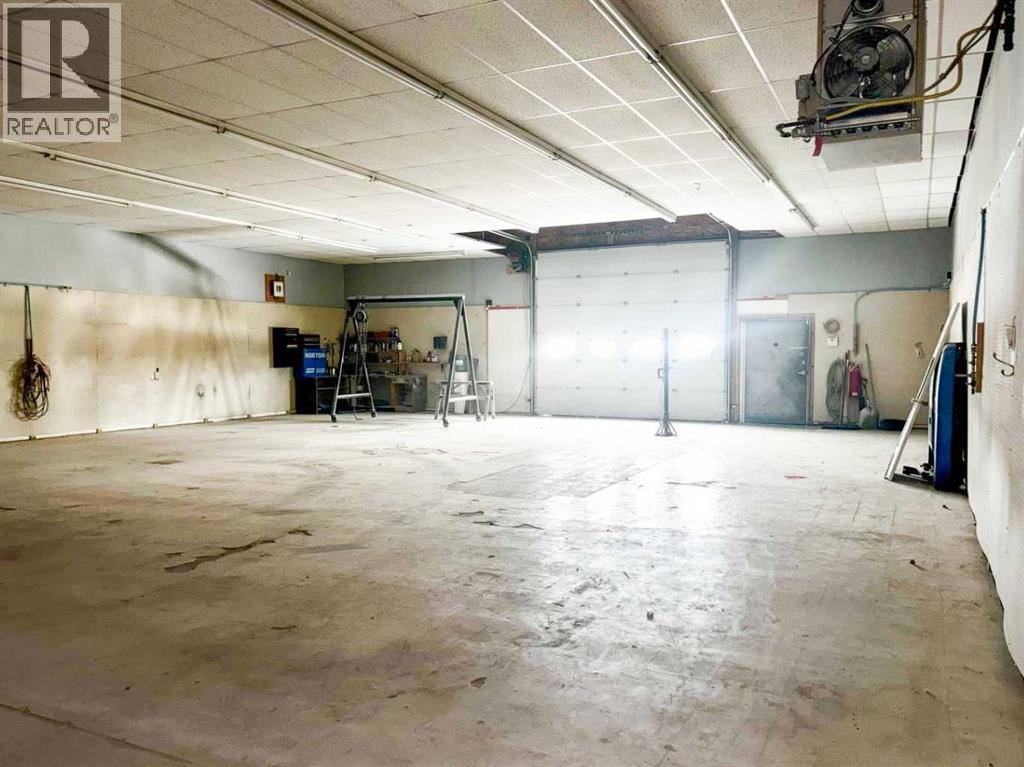 5015 49 Street, Provost, Alberta  T0B 3S0 - Photo 4 - A2268618