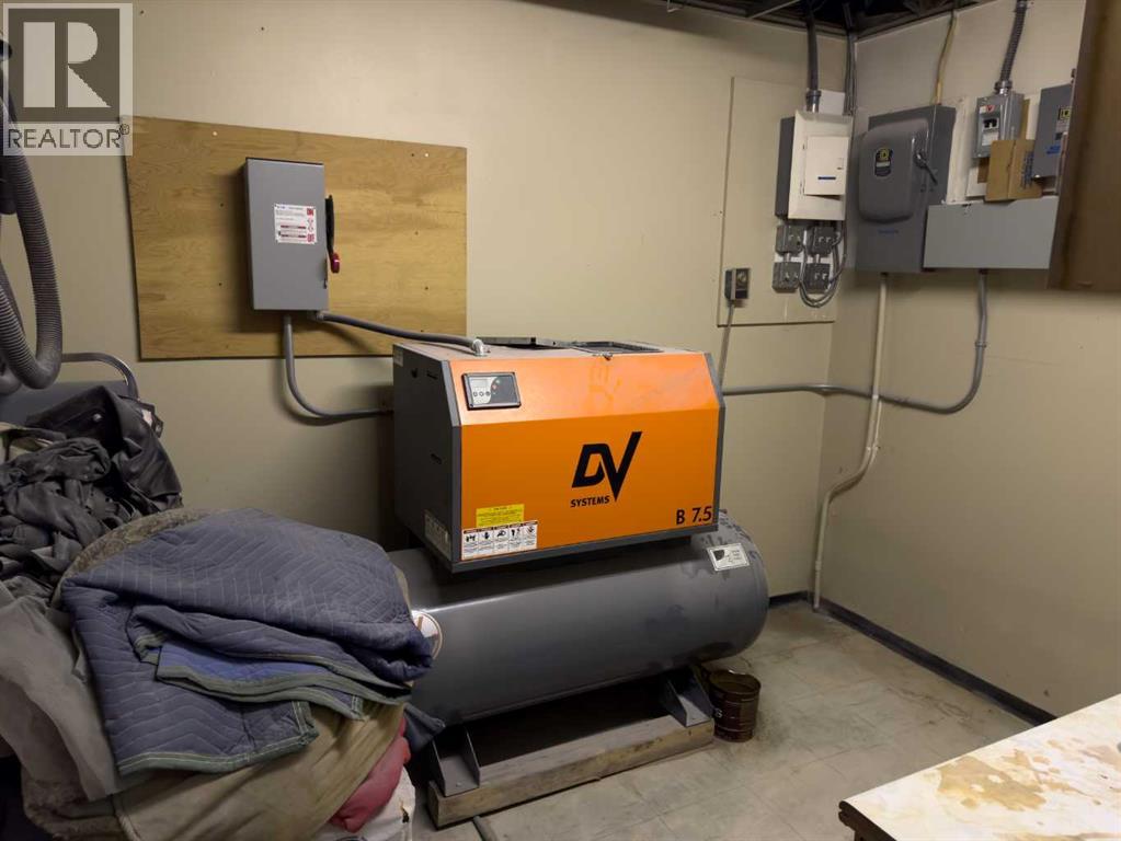 5015 49 Street, Provost, Alberta  T0B 3S0 - Photo 10 - A2268618