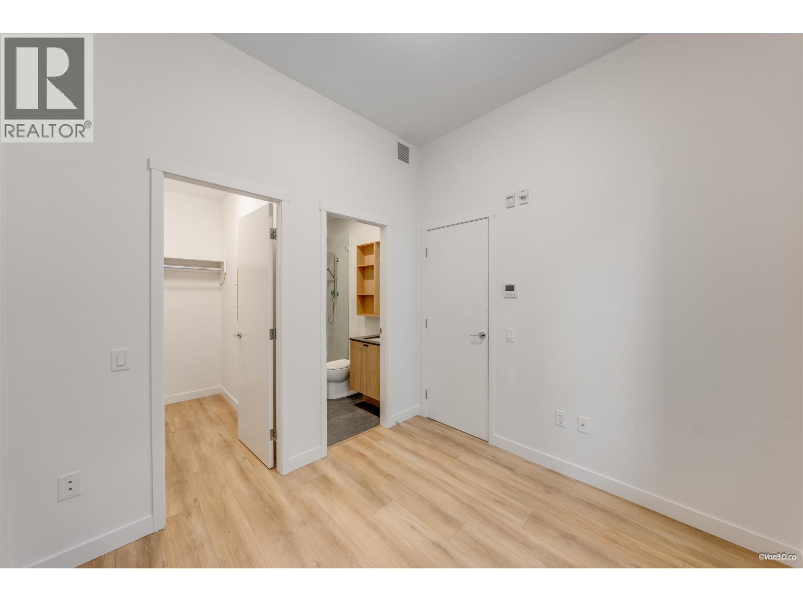 102 645 Como Lake Avenue, Coquitlam, British Columbia  V3J 0N9 - Photo 20 - R3112092