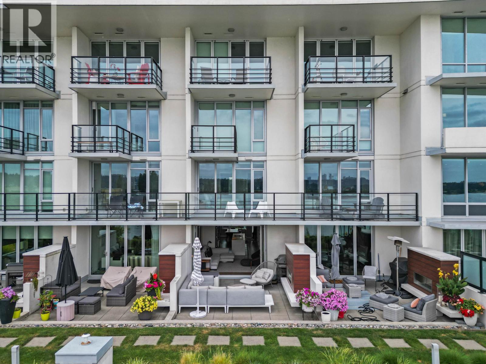 Th210 210 Salter Street, New Westminster, British Columbia  V3M 0J9 - Photo 32 - R3113954