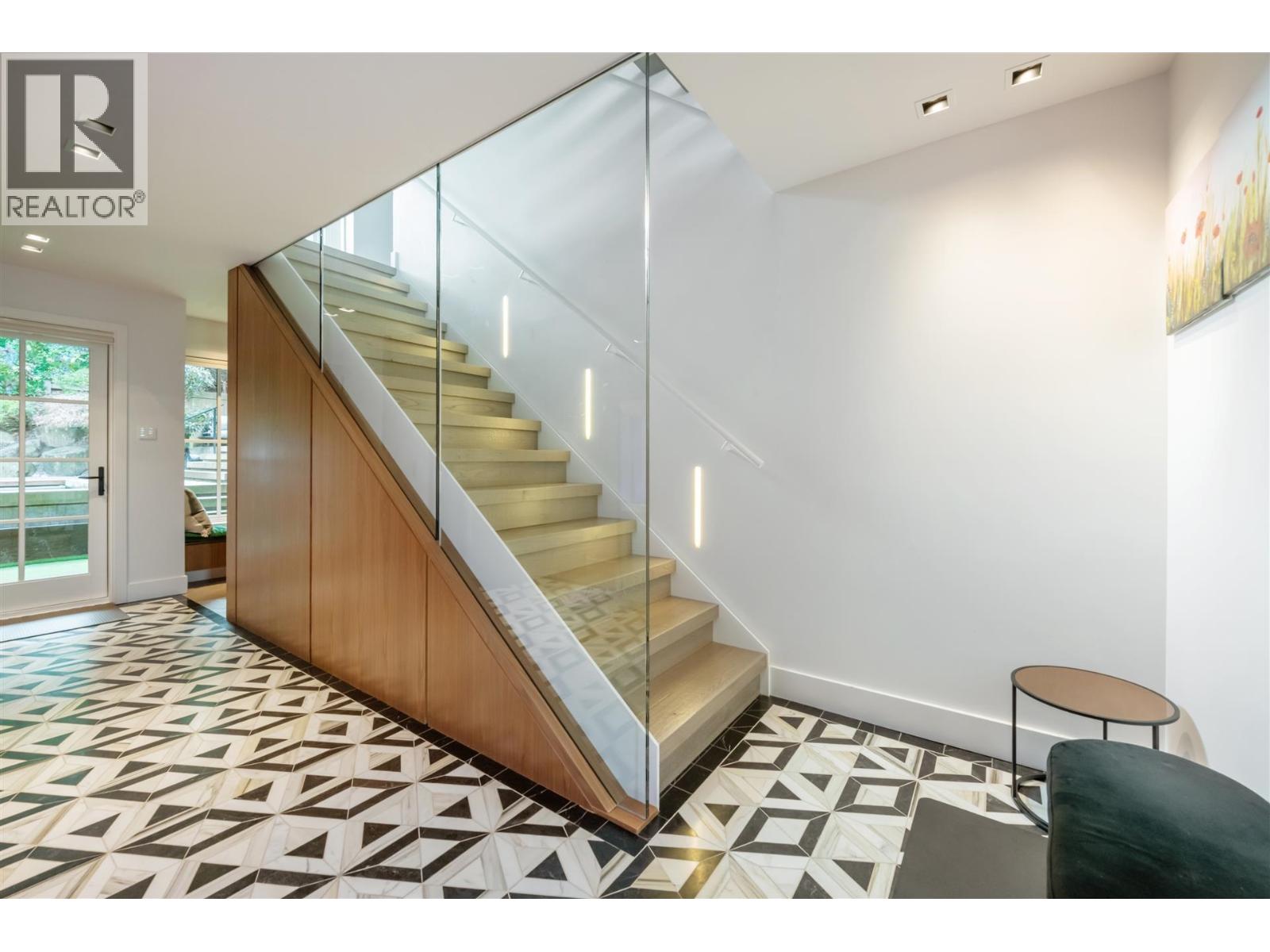 4546 Langara Avenue, Vancouver, British Columbia  V6R 1C8 - Photo 17 - R3111452