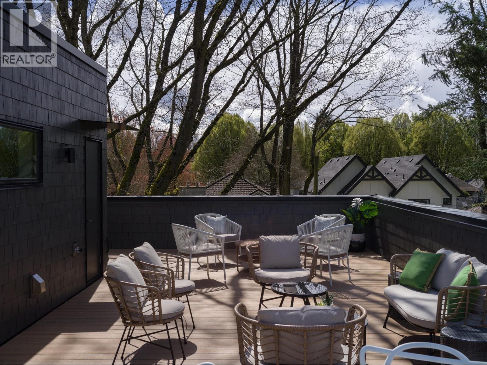 893 E 21st Avenue, Vancouver, British Columbia  V5V 1S3 - Photo 10 - R3113960