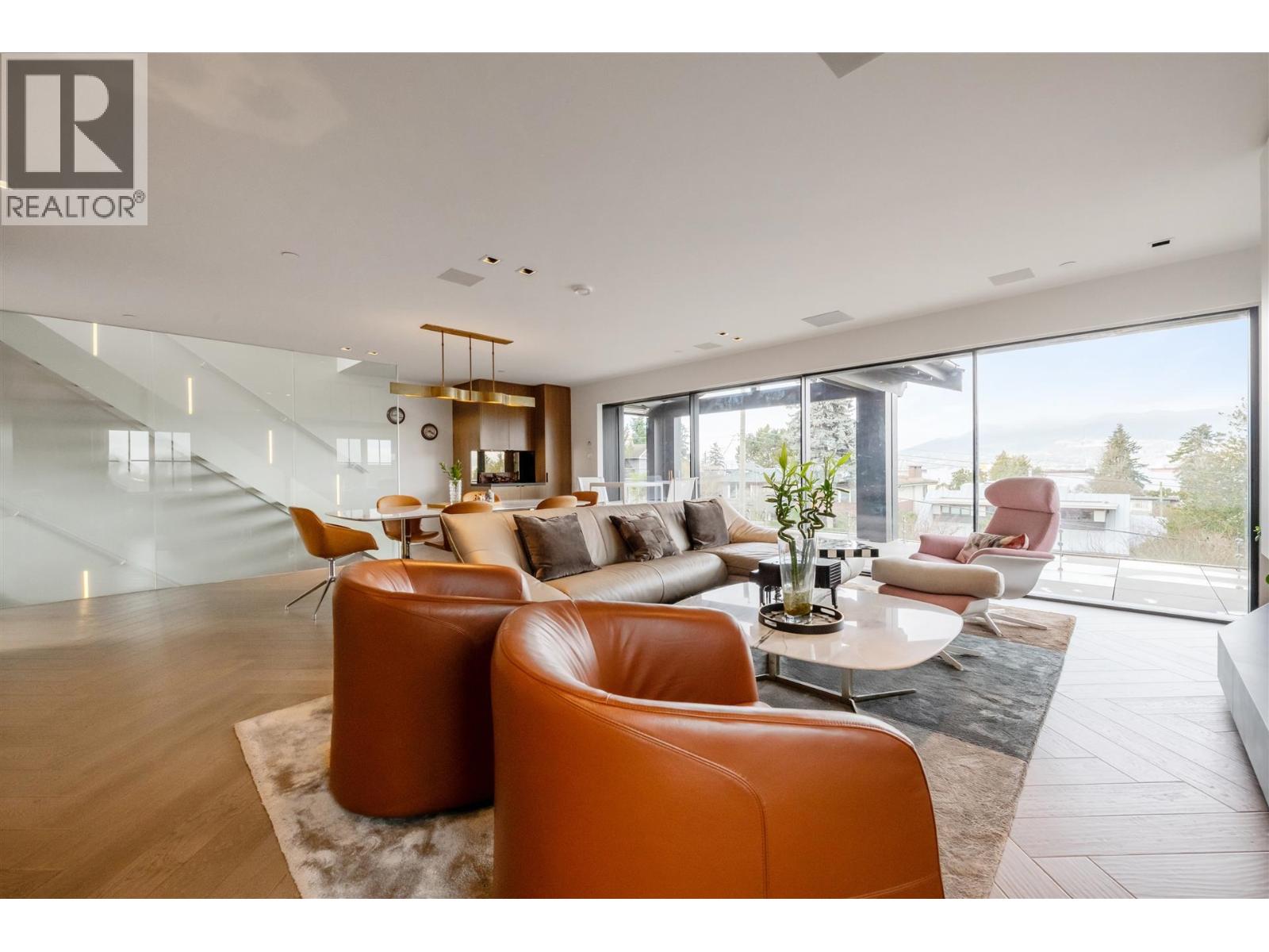 4546 Langara Avenue, Vancouver, British Columbia  V6R 1C8 - Photo 4 - R3111452