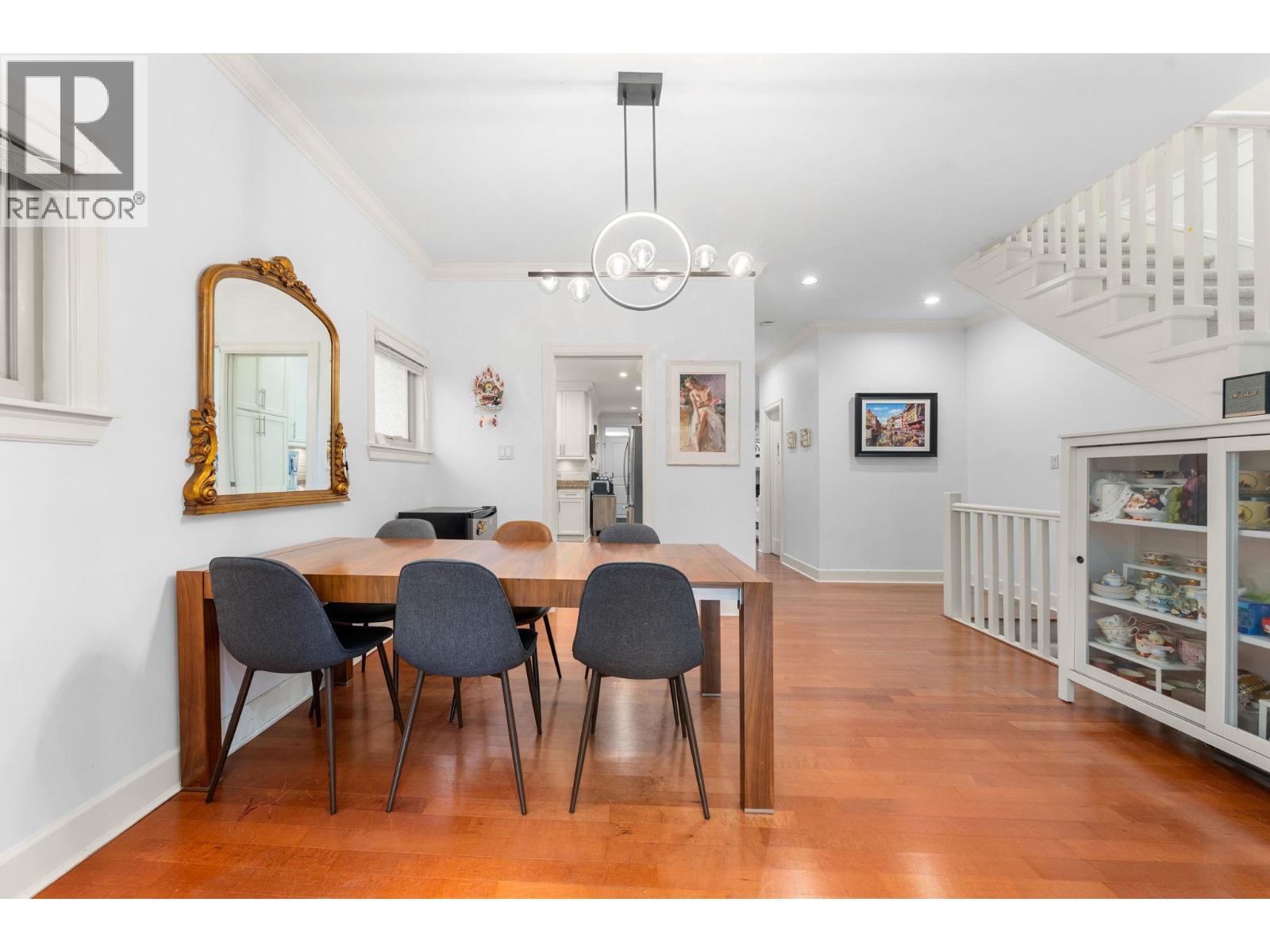 341 E 8th Street, North Vancouver, British Columbia  V7L 1Z2 - Photo 7 - R3113974