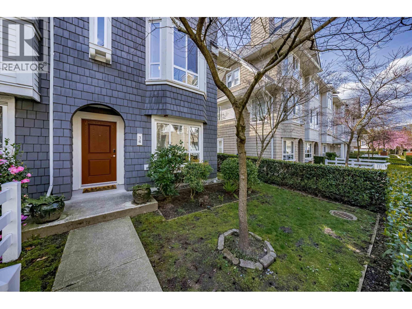 34 2418 Avon Place, Port Coquitlam, British Columbia  V3B 0C7 - Photo 32 - R3113995