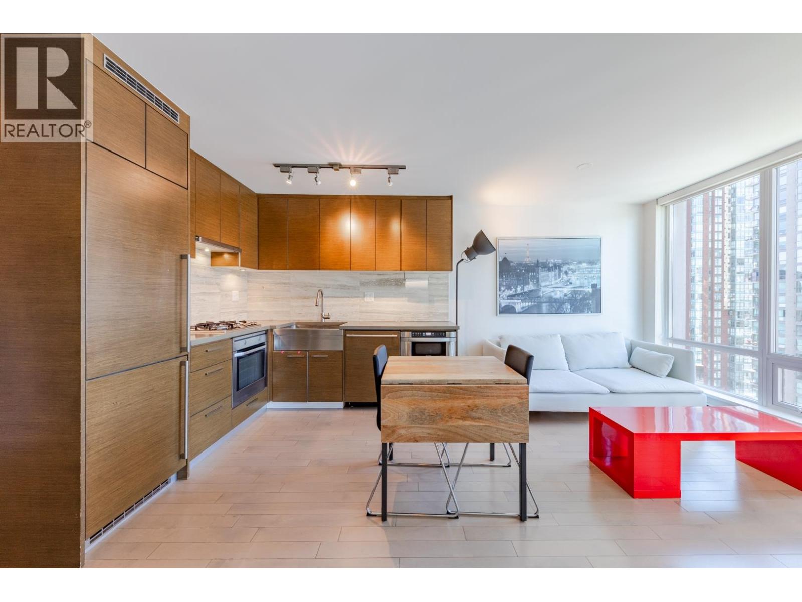 1106 535 Smithe Street, Vancouver, British Columbia  V6B 0H2 - Photo 2 - R3114002