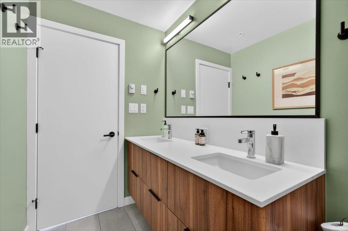 605 3229 St Johns Street, Port Moody, British Columbia  V3H 0M4 - Photo 15 - R3114005