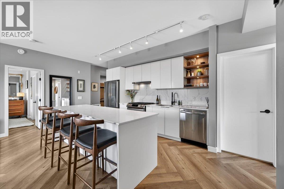 605 3229 St Johns Street, Port Moody, British Columbia  V3H 0M4 - Photo 3 - R3114005