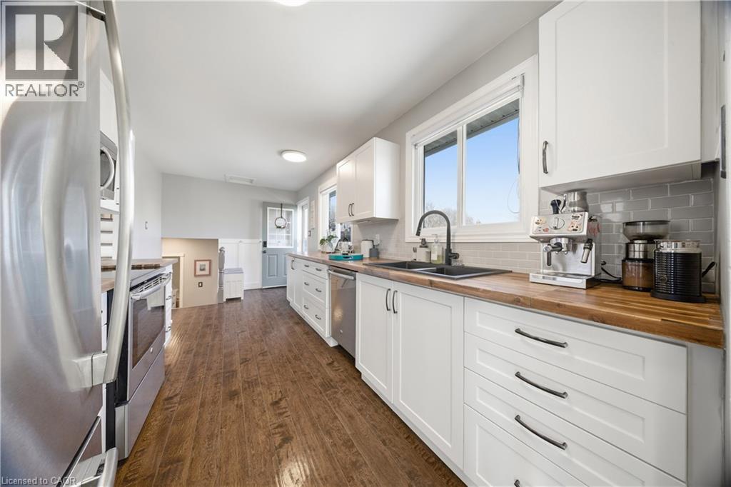 70 Athenia Drive, Stoney Creek, Ontario  L8J 1S8 - Photo 9 - 40809490