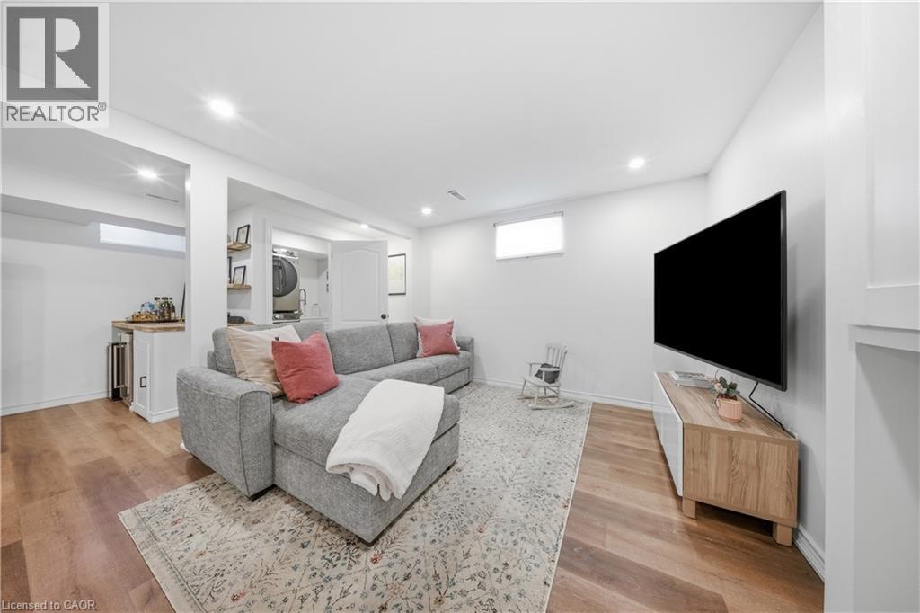 70 Athenia Drive, Stoney Creek, Ontario  L8J 1S8 - Photo 29 - 40809490