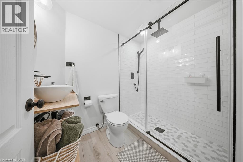 70 Athenia Drive, Stoney Creek, Ontario  L8J 1S8 - Photo 27 - 40809490