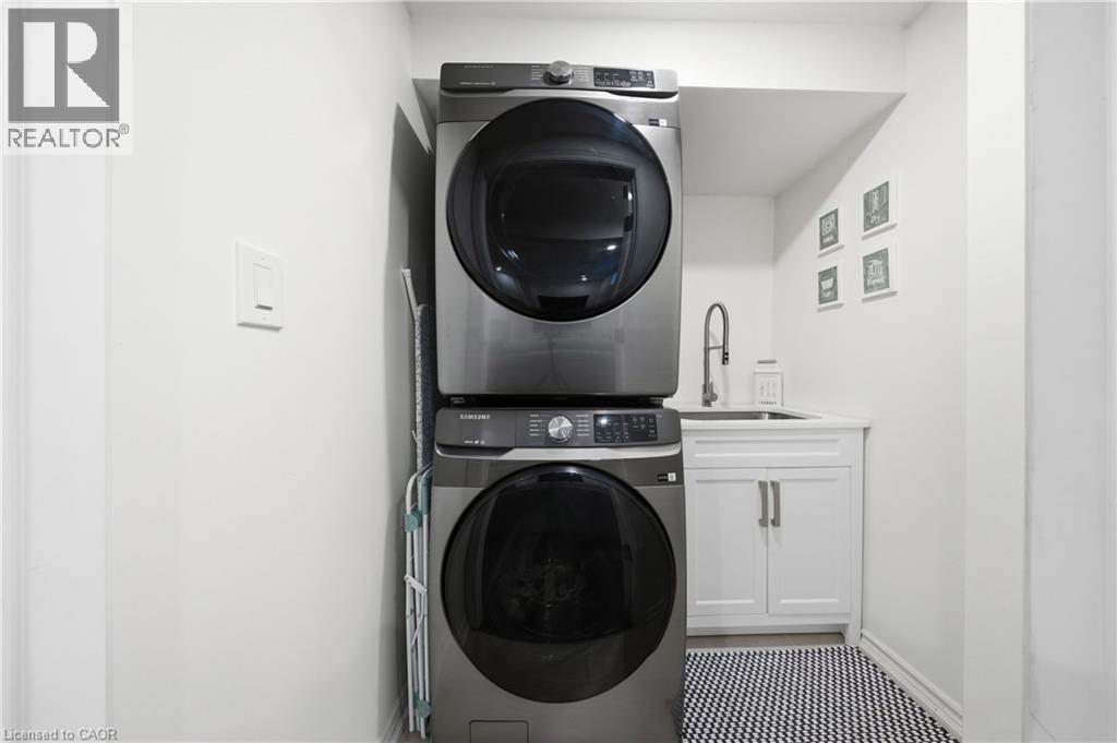 70 Athenia Drive, Stoney Creek, Ontario  L8J 1S8 - Photo 35 - 40809490