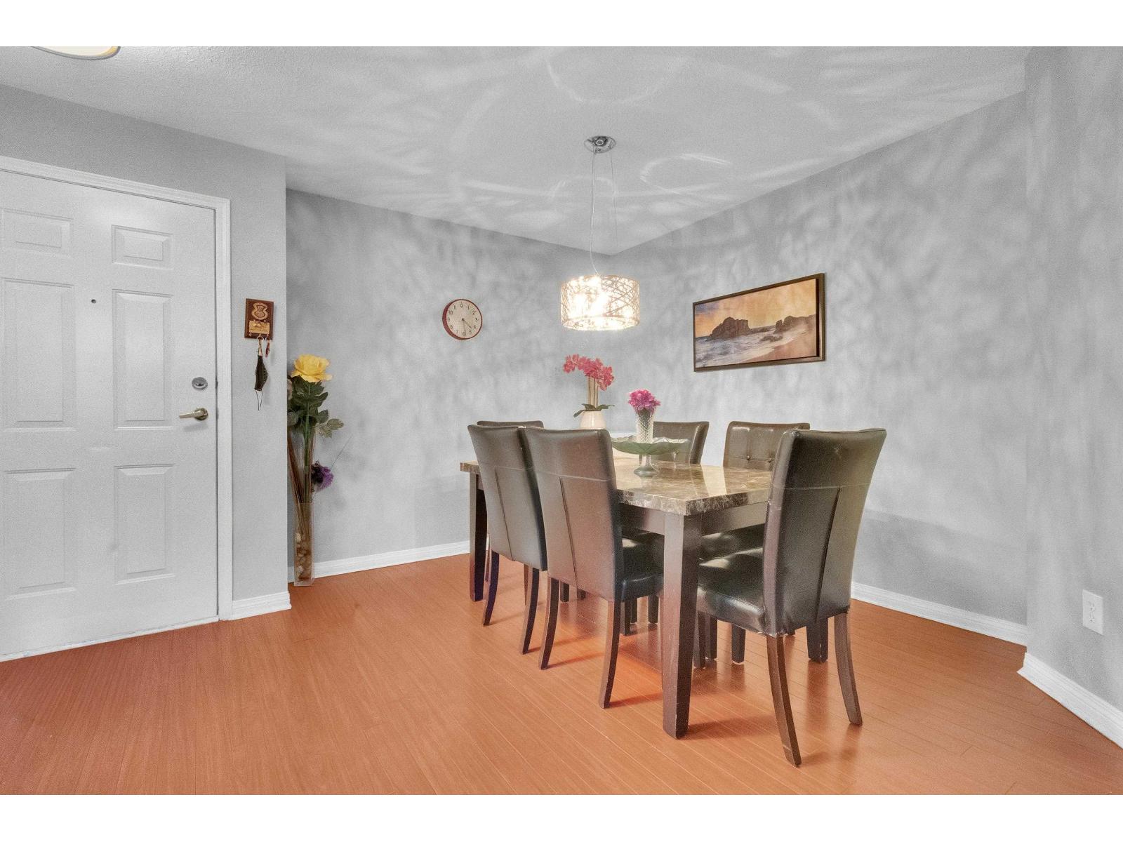 314 7151 121 Street, Surrey, British Columbia  V3W 0E7 - Photo 5 - R3113676