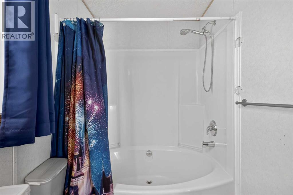 125 Erin Woods Circle Se, Calgary, Alberta  T2B 3E1 - Photo 14 - A2299827