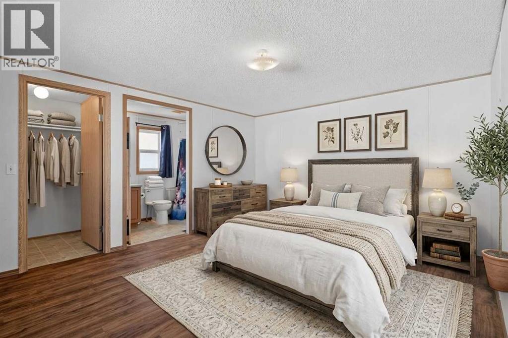 125 Erin Woods Circle Se, Calgary, Alberta  T2B 3E1 - Photo 10 - A2299827