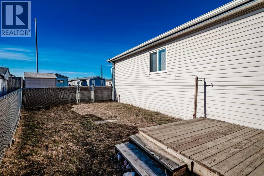 125 Erin Woods Circle Se, Calgary, Alberta  T2B 3E1 - Photo 29 - A2299827