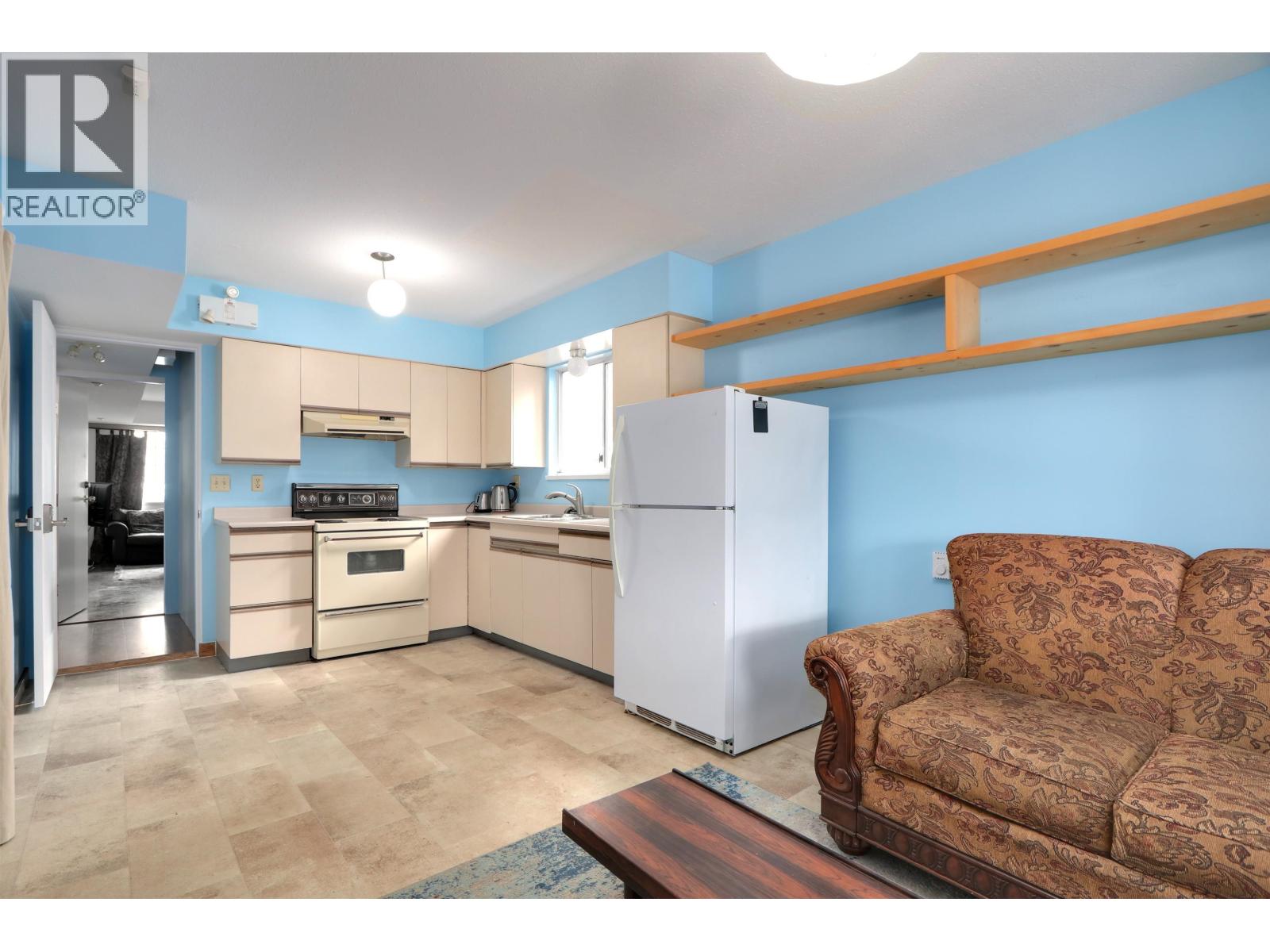 229 W 22nd Street, North Vancouver, British Columbia  V7M 2A2 - Photo 20 - R3113958