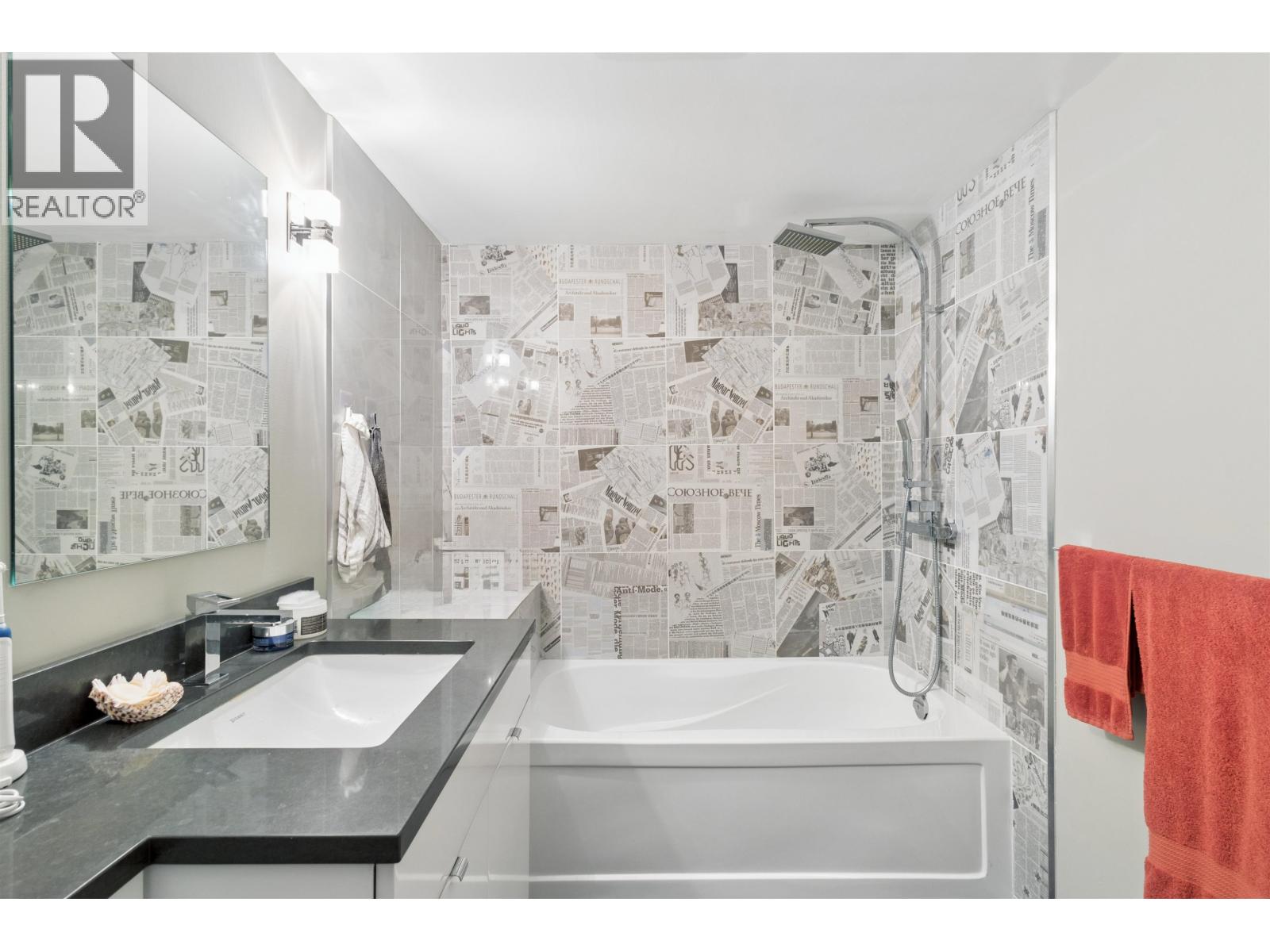 2056 E 13th Avenue, Vancouver, British Columbia  V5N 2C4 - Photo 11 - R3113991