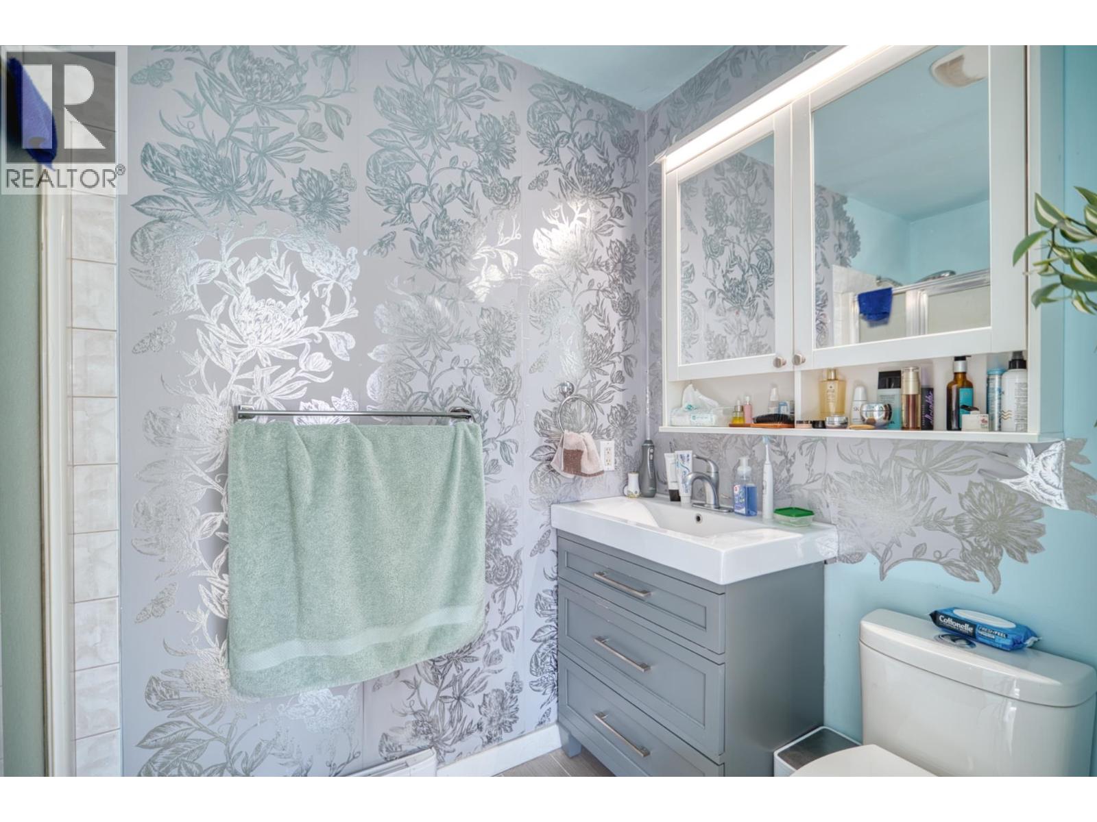 5599 Medusa Place, Sechelt, British Columbia  V0N 3A3 - Photo 16 - R3114000