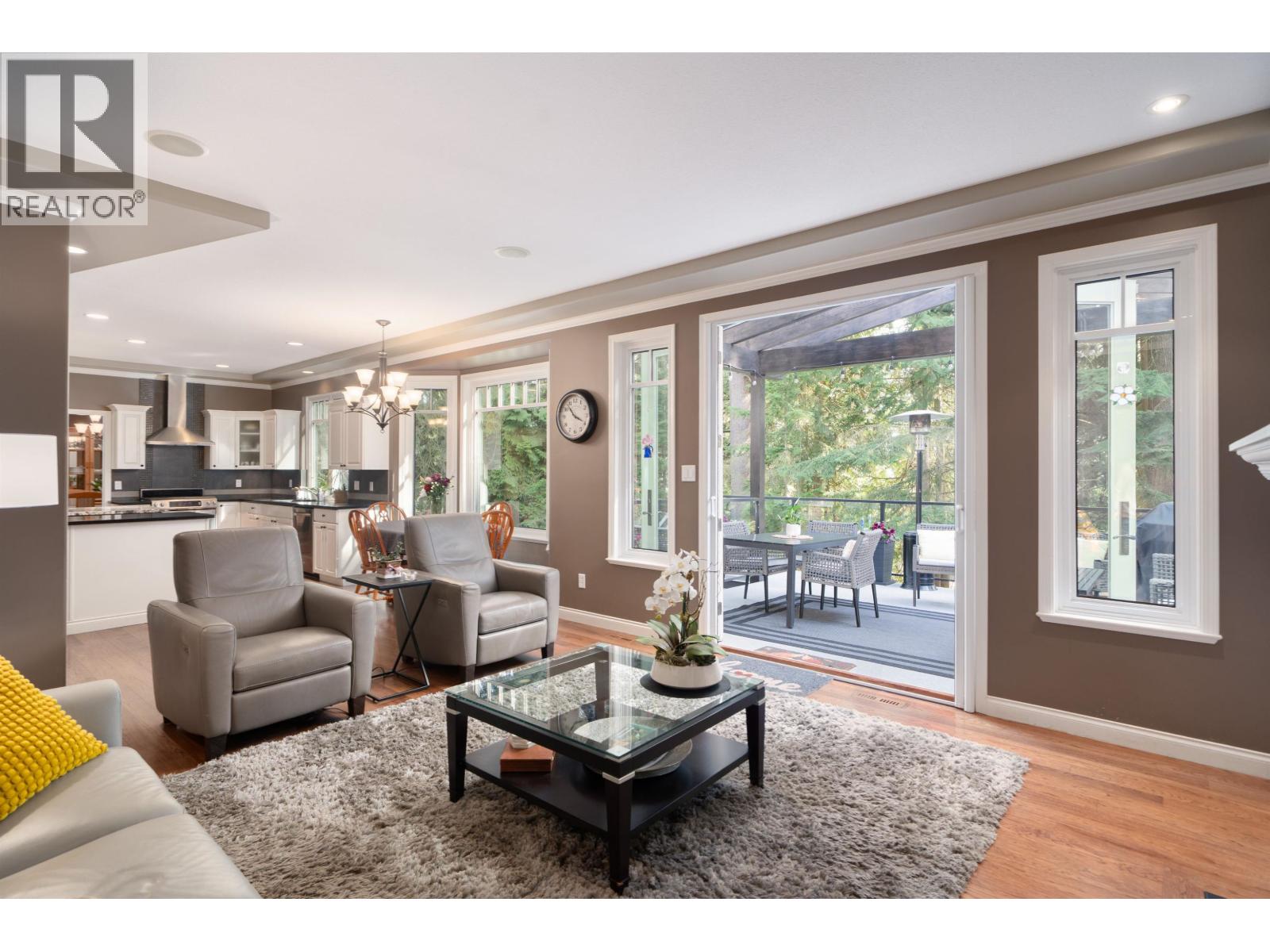 801 Regal Crescent, North Vancouver, British Columbia  V7K 2X9 - Photo 14 - R3114014