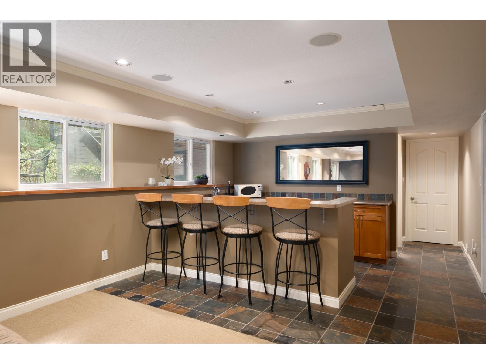 801 Regal Crescent, North Vancouver, British Columbia  V7K 2X9 - Photo 27 - R3114014