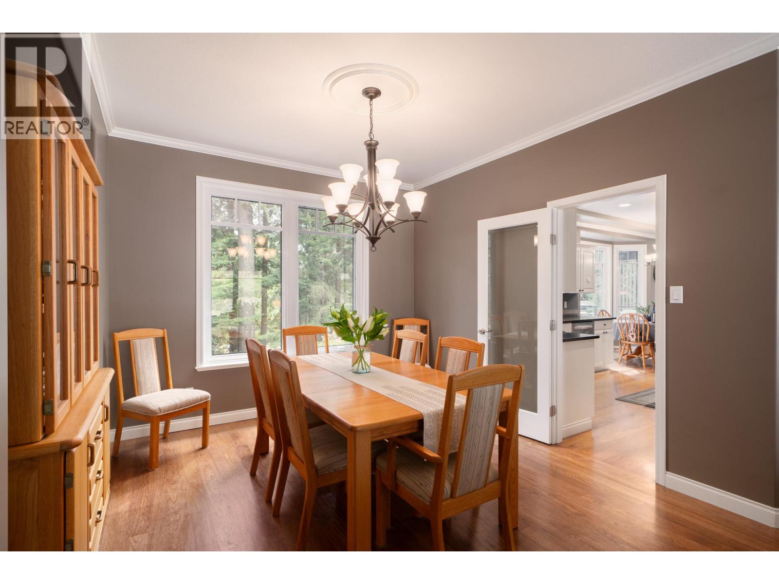 801 Regal Crescent, North Vancouver, British Columbia  V7K 2X9 - Photo 9 - R3114014