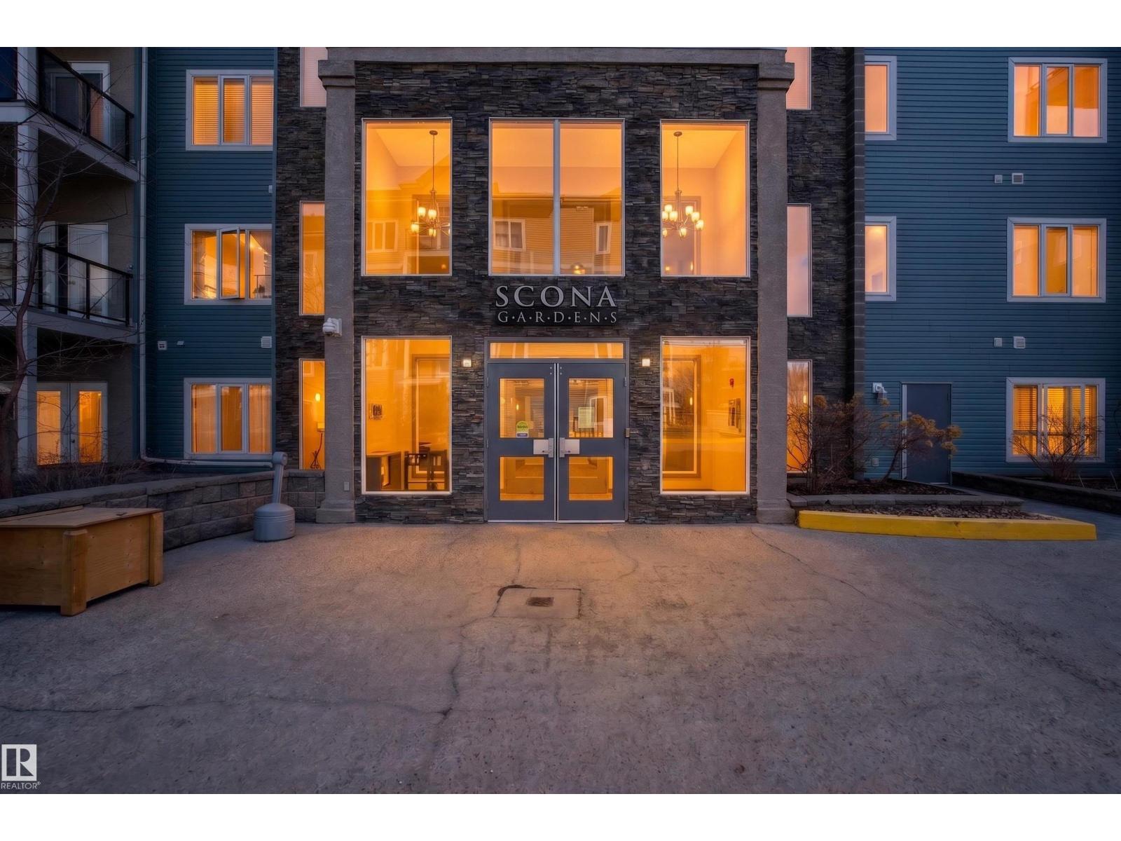 #104 10121 80 Av Nw, Edmonton, Alberta  T6E 0B9 - Photo 2 - E4483350