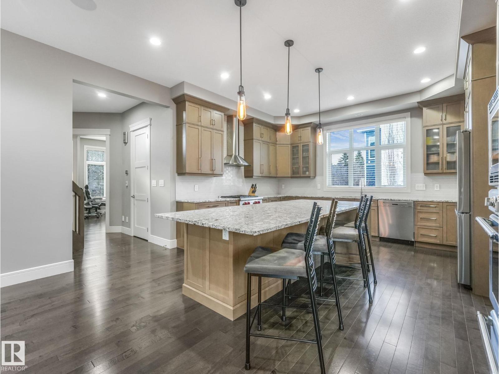 8927 120 St Nw, Edmonton, Alberta  T6J 1X6 - Photo 9 - E4483358