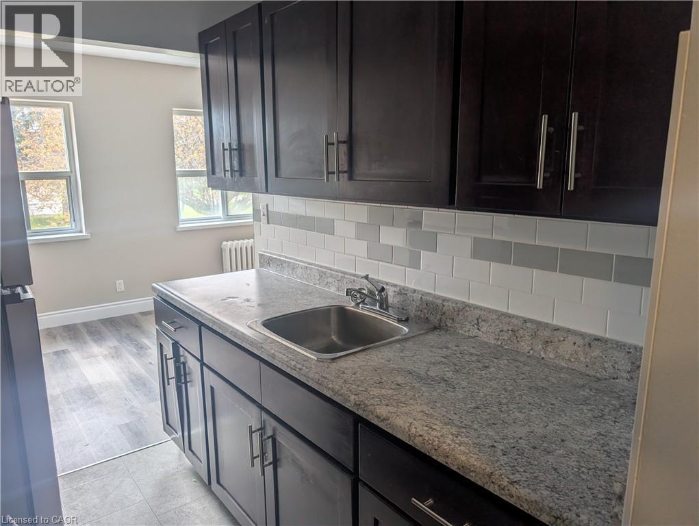 2043 Prospect Street Unit# 36, Burlington, Ontario  L7R 1Z2 - Photo 6 - 40822849