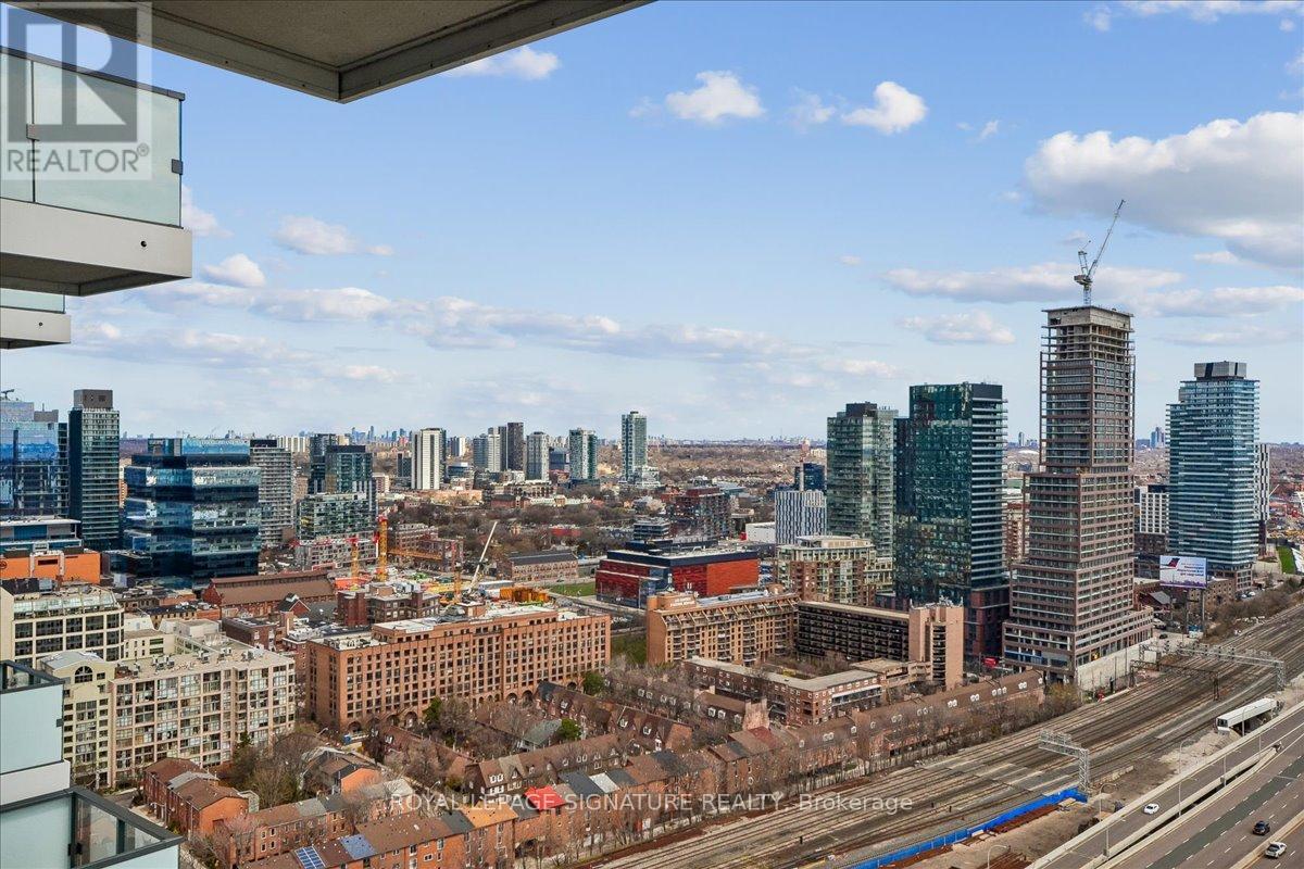 2707 - 16 Bonnycastle Street, Toronto, Ontario  M5A 0C9 - Photo 23 - C13025888