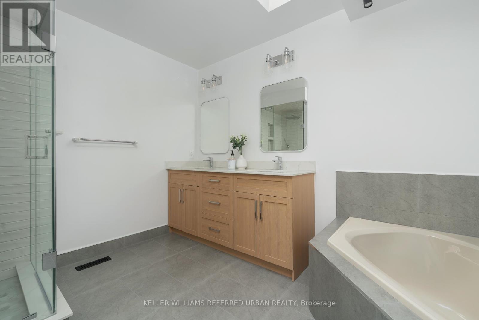 1064 Moorelands Crescent, Pickering, Ontario  L1W 3K4 - Photo 26 - E13026004