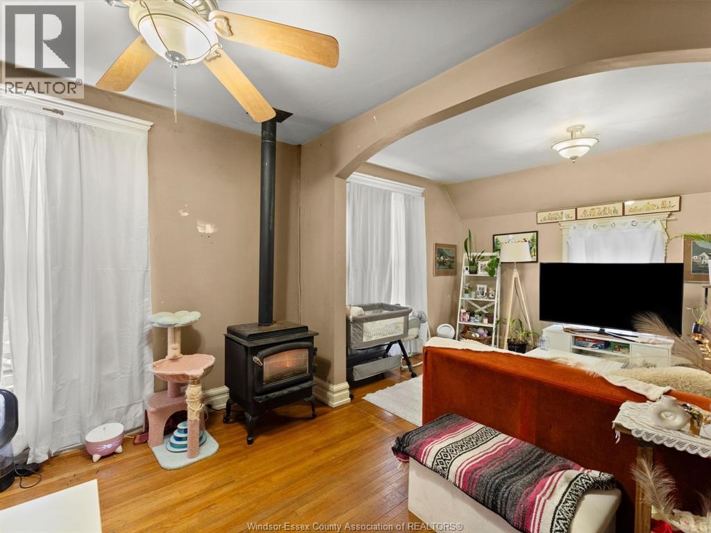 39 Russell, Leamington, Ontario  N8H 1V1 - Photo 6 - 26008791