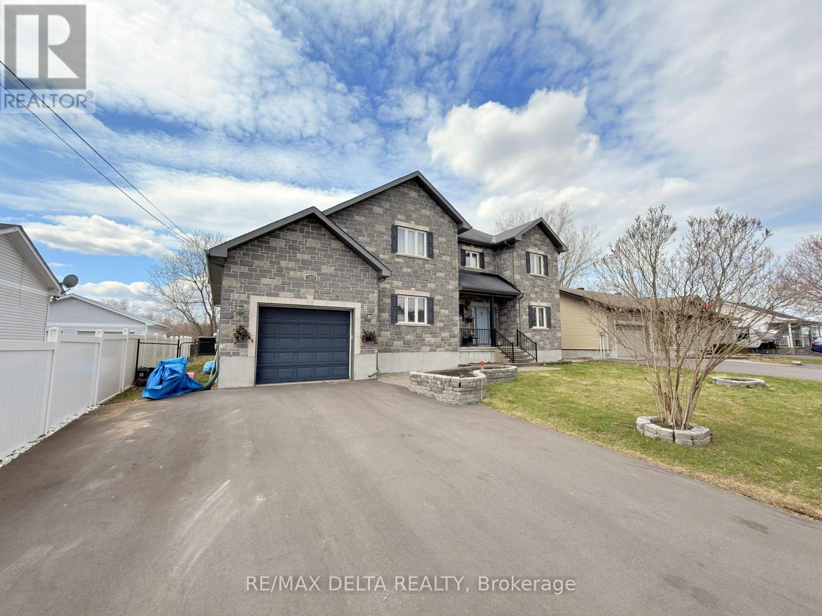 1820 Landry Road, Clarence-Rockland, Ontario  K0A 1N0 - Photo 2 - X13019078