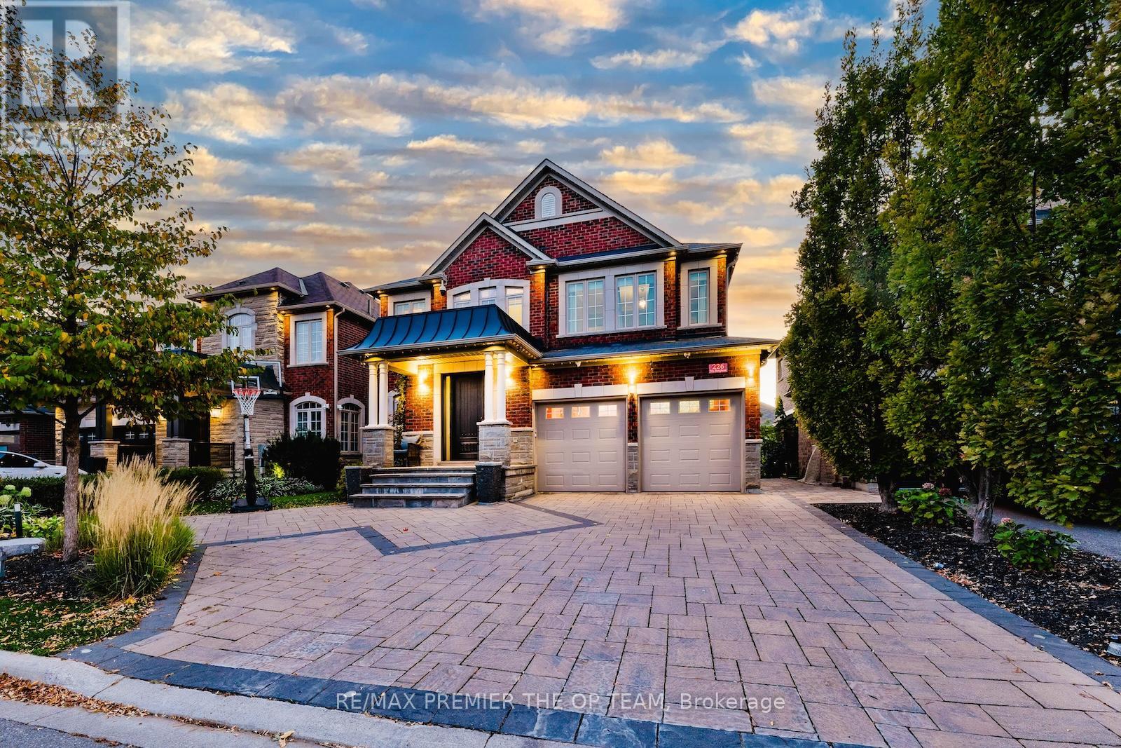 226 VIA BORGHESE STREET, Vaughan, Ontario